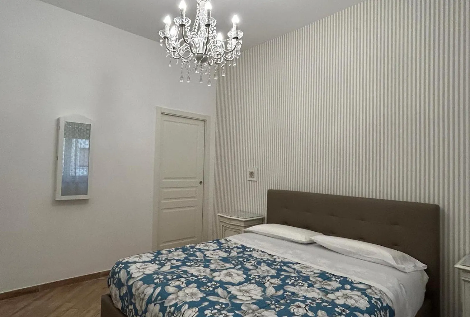 La Casa Di Giorgia E Gaia Apartment Naples